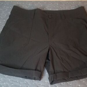 Eddie Bauer Black Women's Shorts size 12